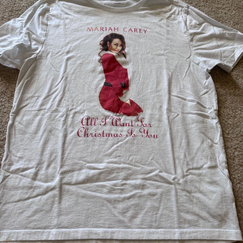 Old Navy “All I Want for Christmas Is You” Mariah Carey Tee — White • Medium • M